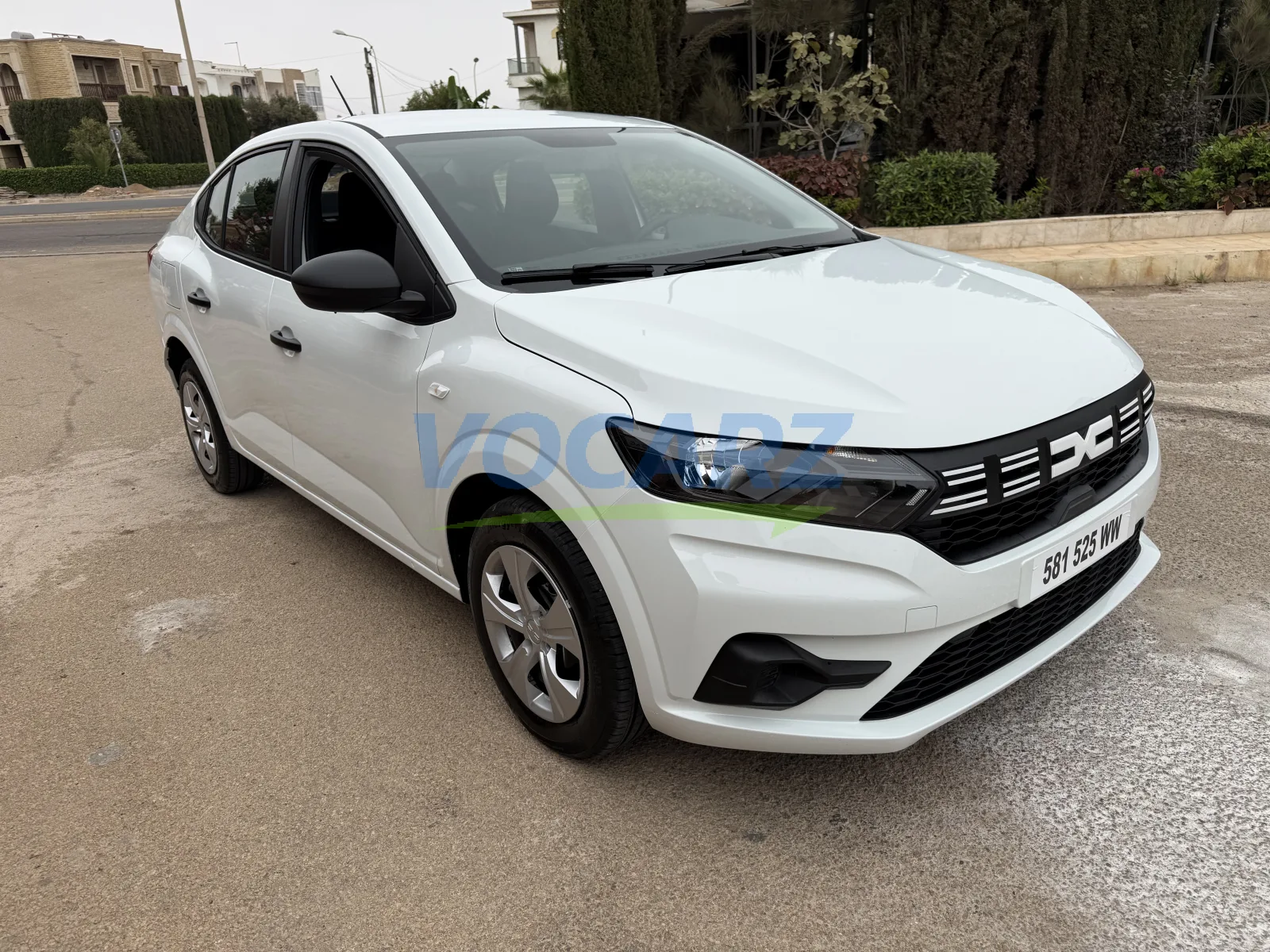 Dacia Logan manuelle - location à Agadir