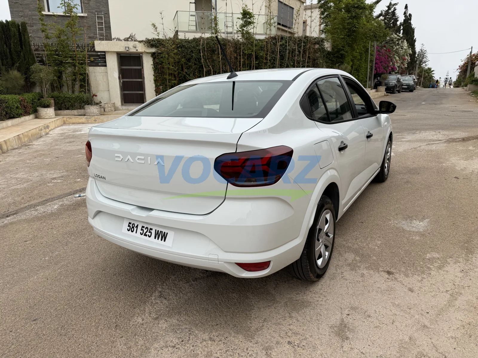 Dacia Logan manuelle - location à Agadir